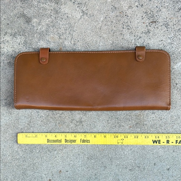 Vintage Brown Leather Men's Tie Holder - Picture 4 of 9